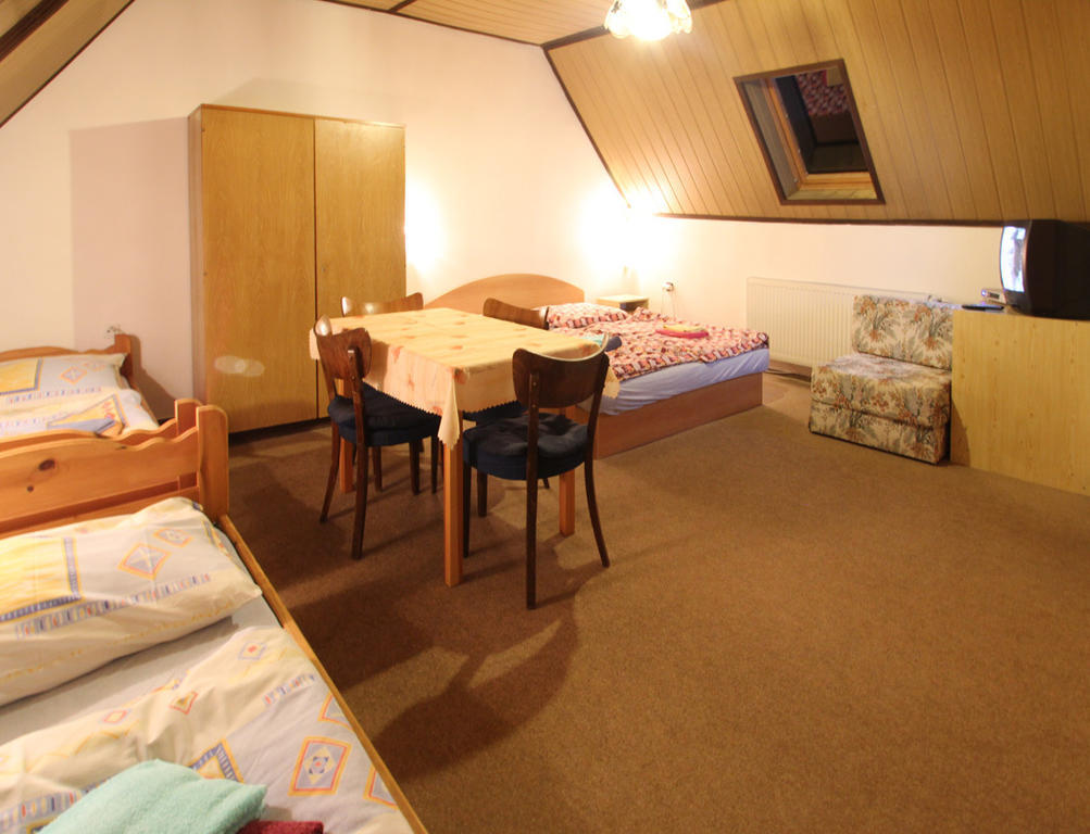 Appartement Privat Lucia à Nová Lesná Chambre photo